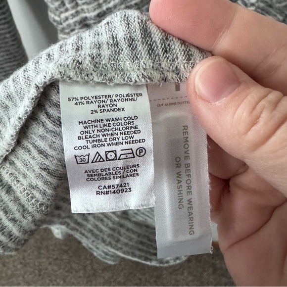 Lou & Grey cowl neck long sleeve draw string waist dress gray white Size Small - Picture 4 of 6